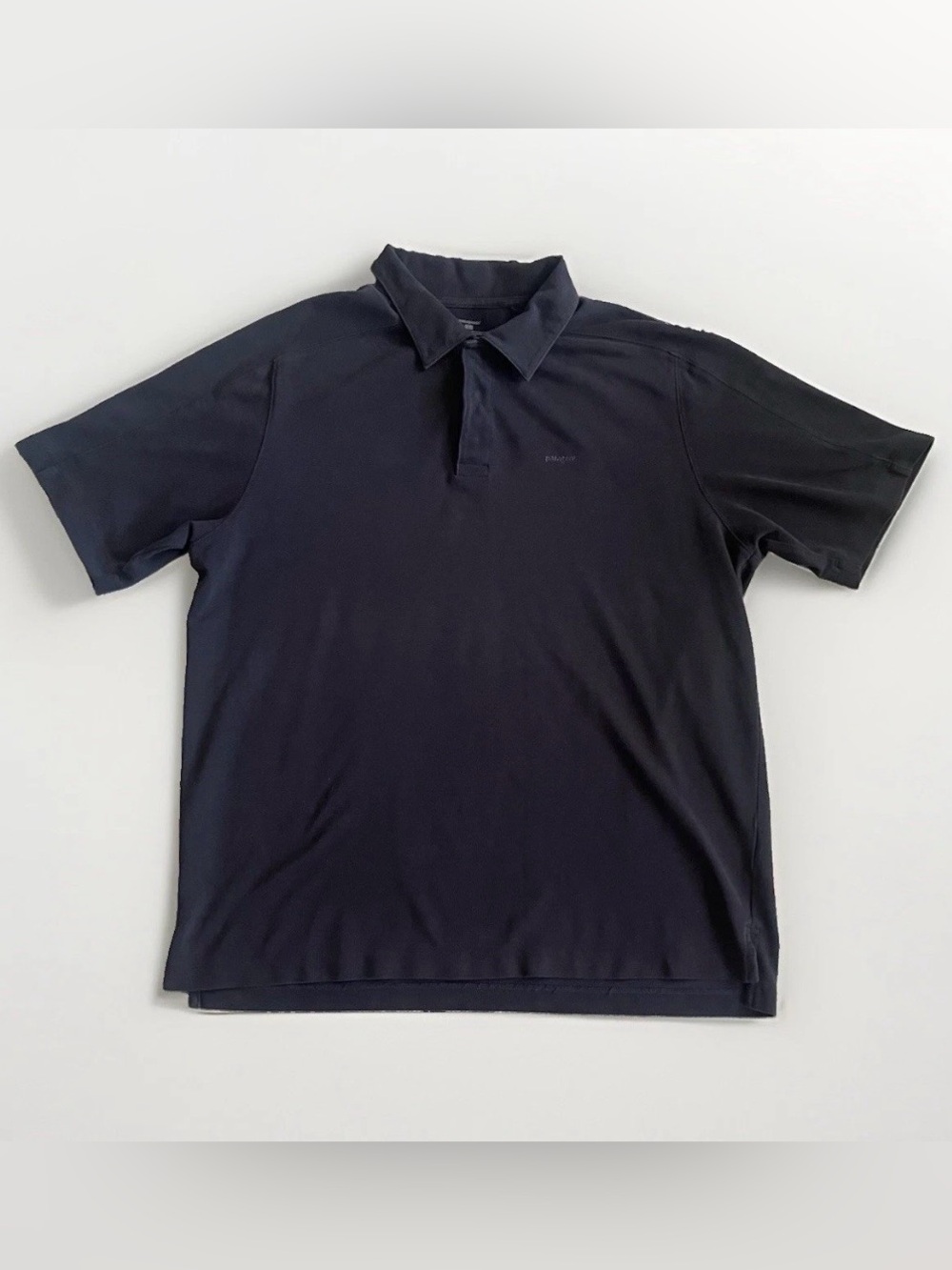 Patagonia Men's Piqué Vitaliti Short Sleeve Polo in Feather Grey